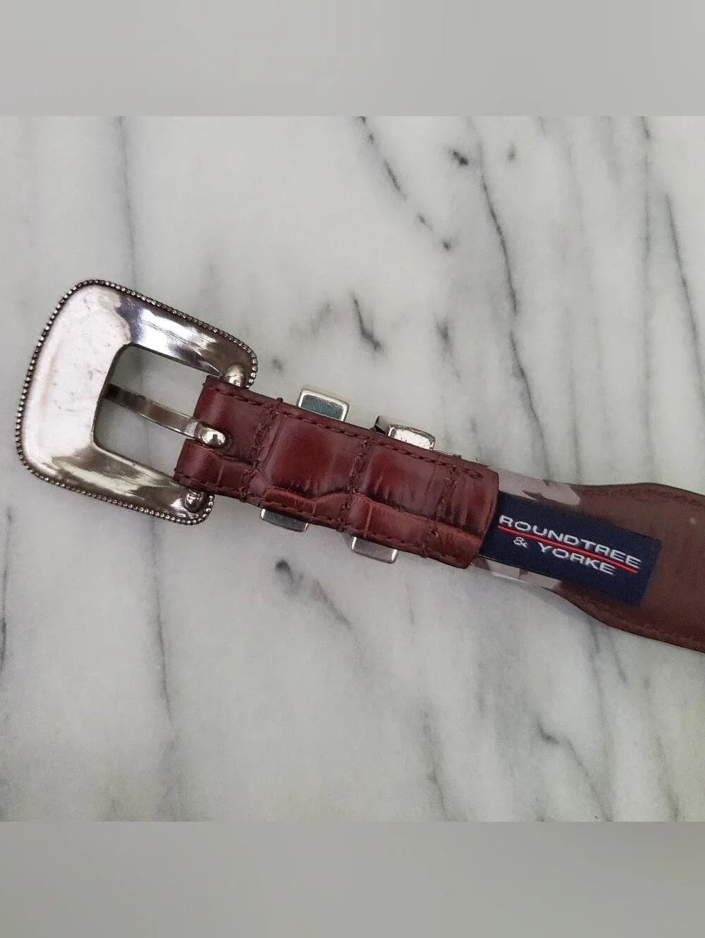 Roundtree & Yorke Men's Brown Western Embossed Leather Concho Style Belt Size 50